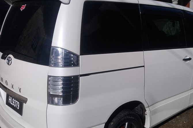 Airport Round-trip Transfer St. Lucia - Where Your Driver Finds You, Even If You’re Late From the Airport