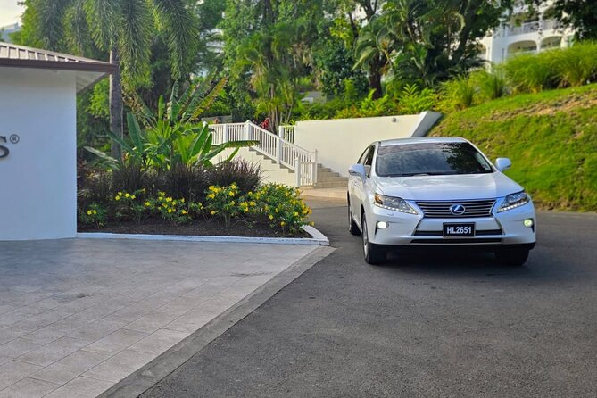 Airport Transfer to Secrets Resort and Spa (Round Trip) - Hewanorra arrival: how pickup actually works (and where to look)