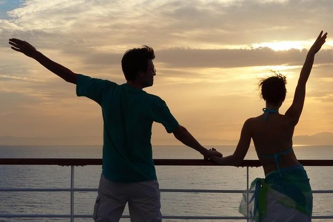 Champagne Sunset Sail in St. Lucia - Entering the Rodney Bay rhythm with a 5:00 pm cruise