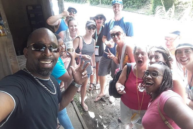 Cruise Ship Excursions with Dannyboy & Co. - Marigot Bay: where the coastline earns the camera