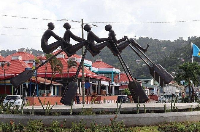 Cruise Ship - On Island for a Day Excursion - Pitons photo stop: quick, iconic, and included