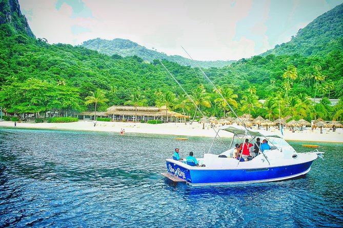 Dash and Splash Snorkel Adventure St Lucia - Boat comfort, sanitation, and group size