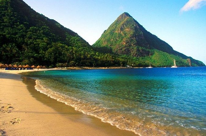 Discover Saint Lucia - Pitons Photo Time: Small Window, Big Payoff