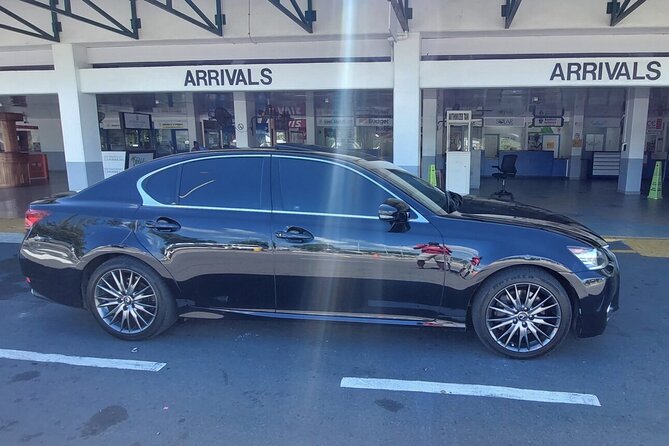 Hewanorra International Airport UVF Private Airport Transfer - One Way - Finding Your Driver Fast, Even When Airport Energy Is High