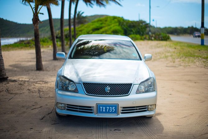 Hewanorra International Airport (UVF) Shuttle Round Trip - The Ride Itself: Comfort, Water, and Photo Opportunities