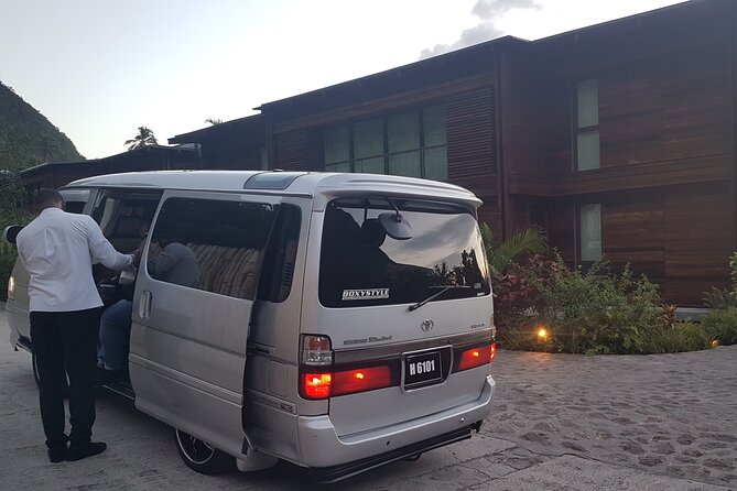 Hewanorra private Airport Transfer - Price and Value for Up to 3 People