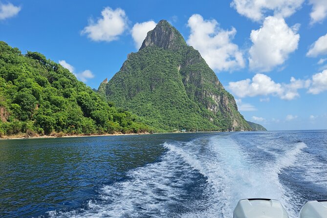 Island Experience Tour in St. Lucia - Soufrière in one half day: volcano, Pitons, waterfall, chocolate