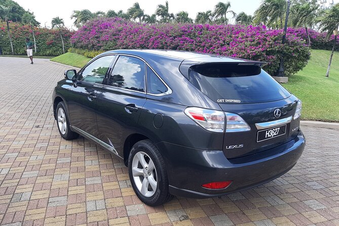 Private Car transfer from Hewanorra International Airport (UVF) - From UVF to Soufriere, the easy start you want