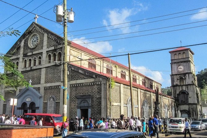 Private Castries or Shopping Tour/Transfers - Private Castries shopping and transfers from Soufriere, the simple setup