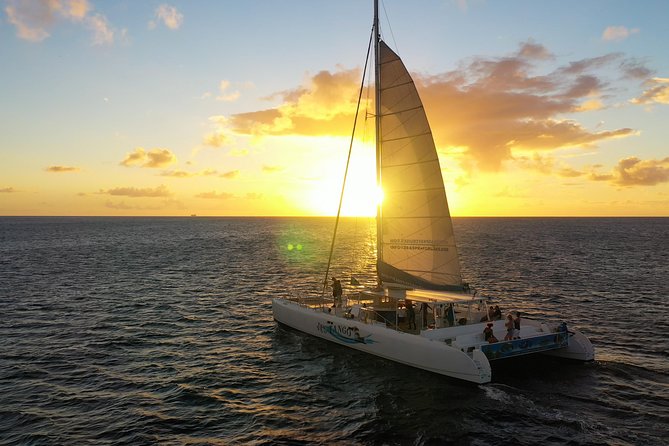 Private Catamaran Sunset Cruise from St Lucia for Up to 15 Guests - The 5:00 pm Sunset Window (And Why It Matters)