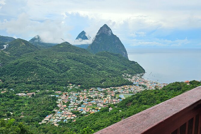Private Island Tour St. Lucia - Canaries, Arts and Crafts, Plus a Chocolate Factory Visit