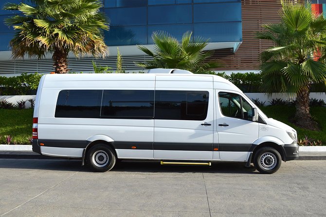 Private Round-Trip Transfer: Saint Lucia International Airport - Heading back to the airport: avoiding the last-day scramble