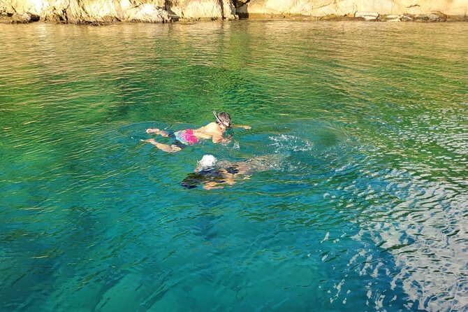 Private Sunset and Snorkel Cruise - Drinks onboard: a small cost saver that matters on a short tour