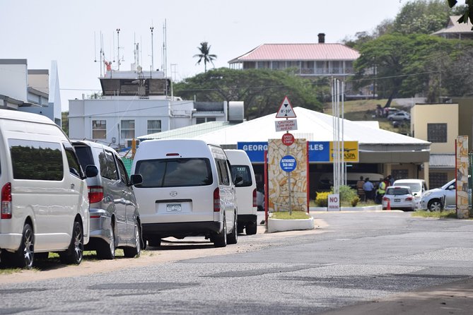 Royalton St Lucian Transfer from UVF Airport - Airport details that prevent headaches