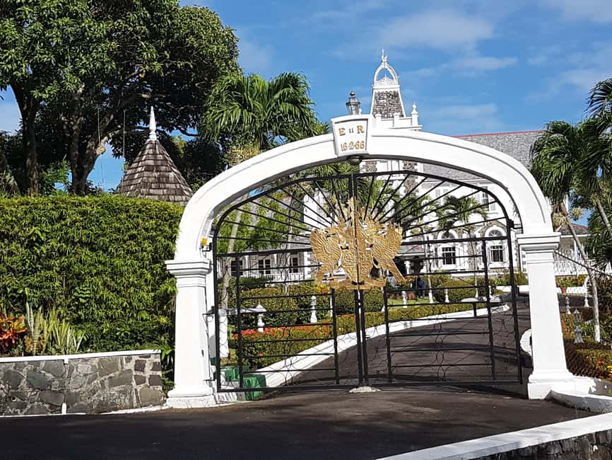 Saint Lucia: Private Island Tour with Customizable Itinerary - Botanical Gardens and Morne Coubaril: where nature meets local products