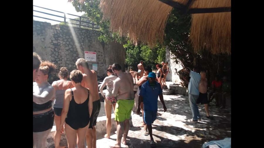 Saint Lucia: Soufriere Guided Day Tour - Botanical Gardens walk, the calmer side of volcanic St. Lucia
