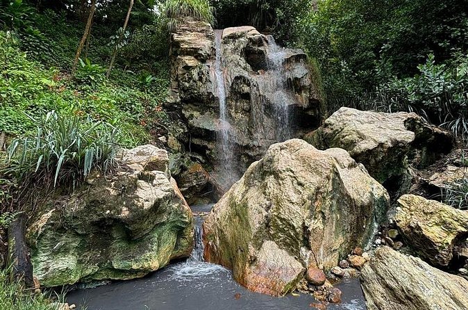 Soufriere Catamaran Excursion & Sapphire Falls Hike - Marigot Bay Photo Stops: Finishing With Sea Views