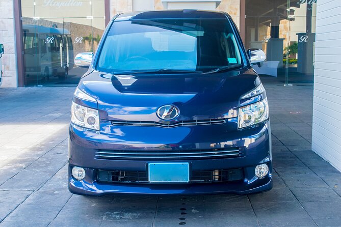 St Lucia Airport Shuttle from Hewanorra Airport (UVF) - Round Trip - Door-to-door comfort, with real help for luggage