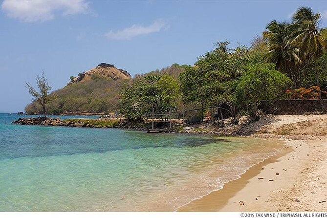 St Lucia Pigeon Island Ultimate Relax-Experience (Inc-Lunch) - Photo stops before the hiking: Mount du Cap and cricket stadium views