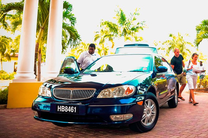 St Lucia Round-Trip Transfer: George F. L. Charles Airport - First impressions at George F. L. Charles Airport