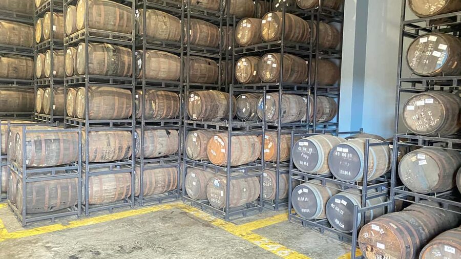 St. Lucia: Rum Distillery and Chocolate Making Experience - Guides and drivers: the human part of the day