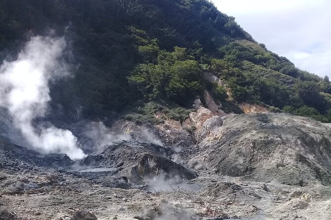 St Lucia Sulphur Springs Drive- in Volcano Tour & Therapeutic Mud baths - A one-day St Lucia mix that actually saves time