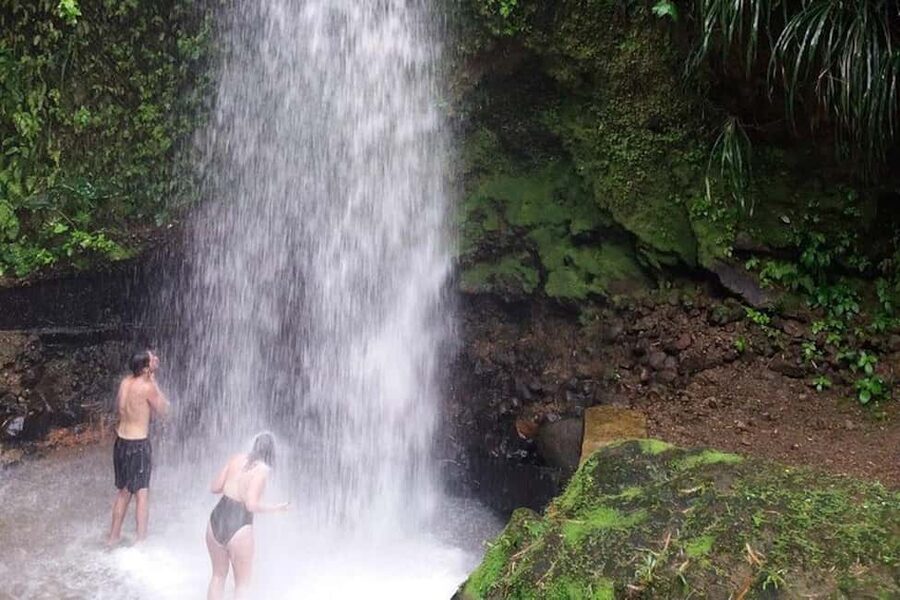 St. Lucia: Sulphur Springs Mud Bath and Toraille Waterfall - From Pick-Up to Soufriere: how the day flows