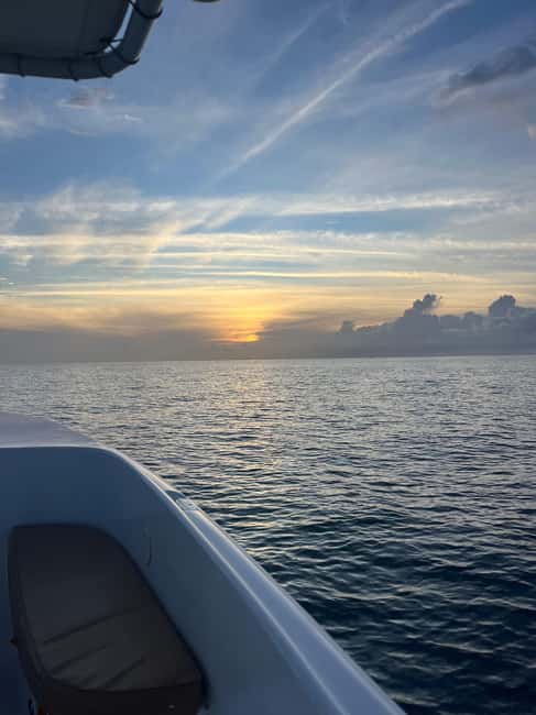 St. Lucia: Sunset Cruise, best way to end a day in paradise - Comfort and group size: when this feels more like a date night