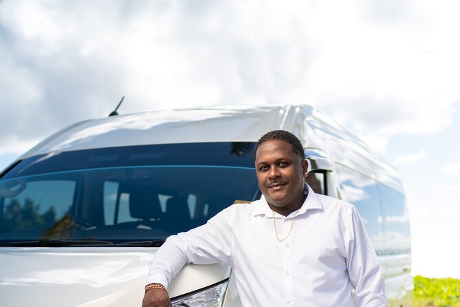 UVF Private Luxury Transport Service in St Lucia (Round Trip) - Champagne and Snacks During the Ride: What That Actually Means for You
